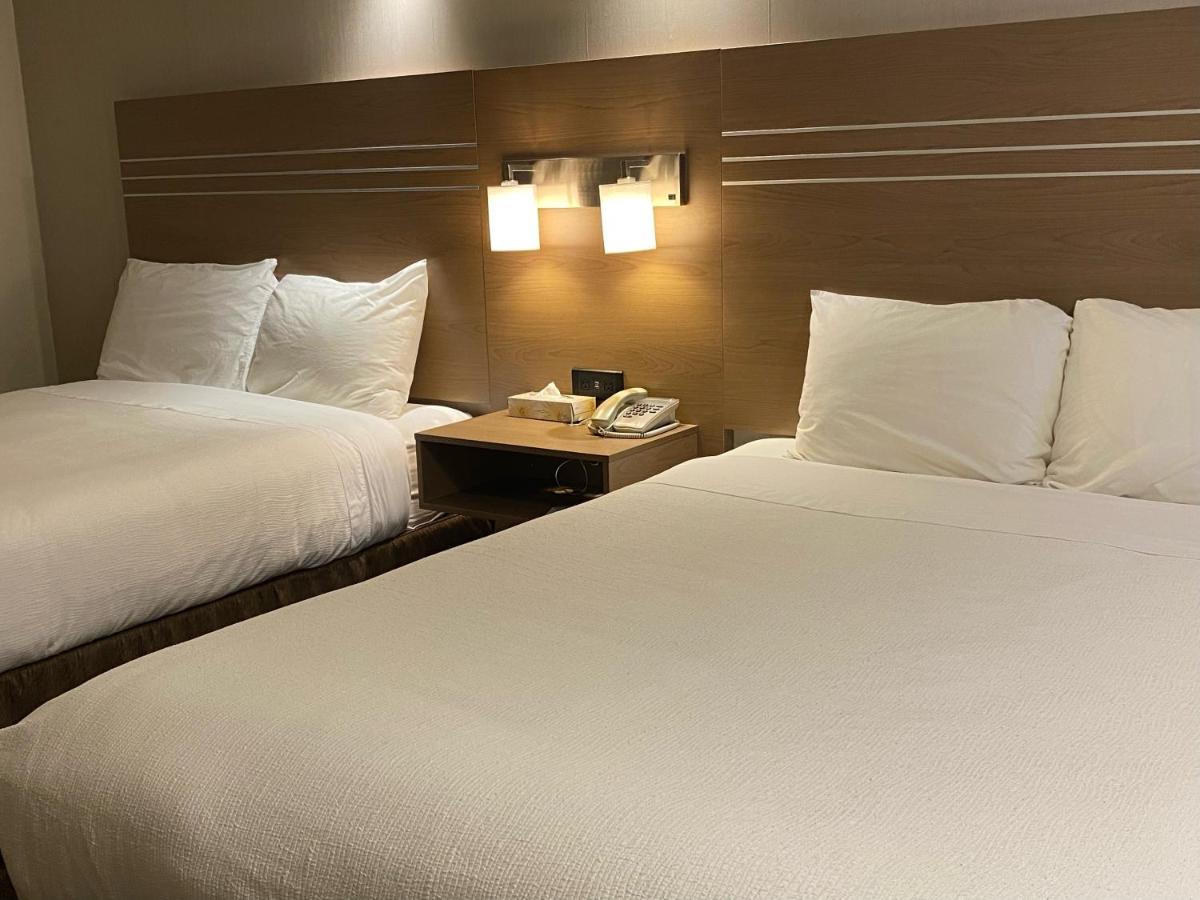 Chalet Continental Motel Valemount Dış mekan fotoğraf